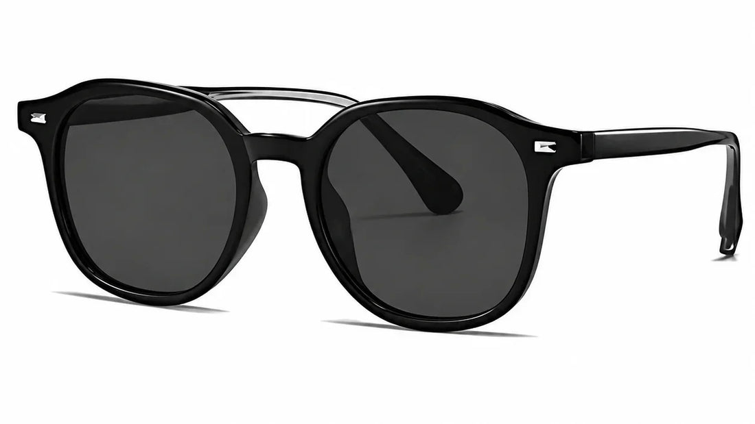 Black round polarized sunglasses with UV protection, stylish women's fashion eyewear