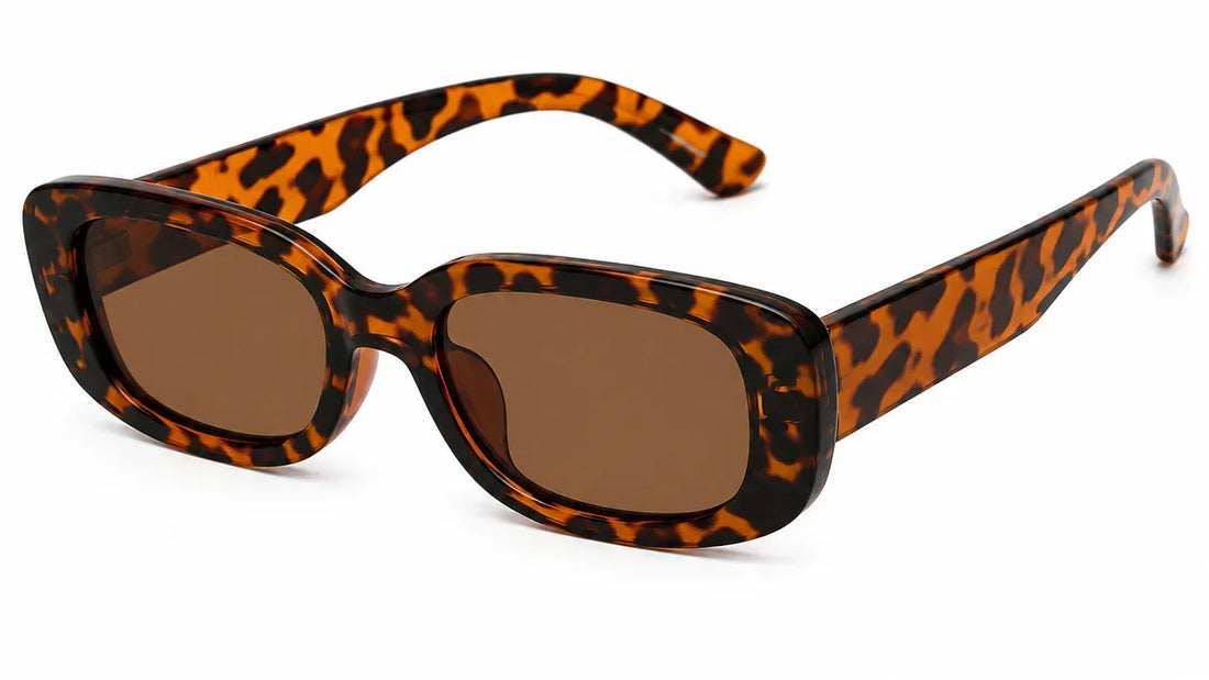 Tortoiseshell women's sunglasses with brown lenses, stylish and UV-protected for everyday wear