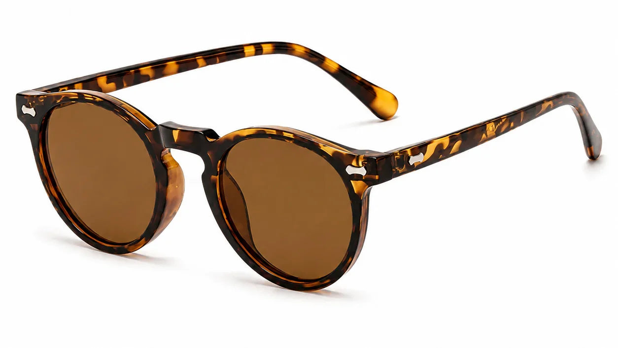 Tortoiseshell round sunglasses with brown polarized lenses, stylish women's UV protection eyewear