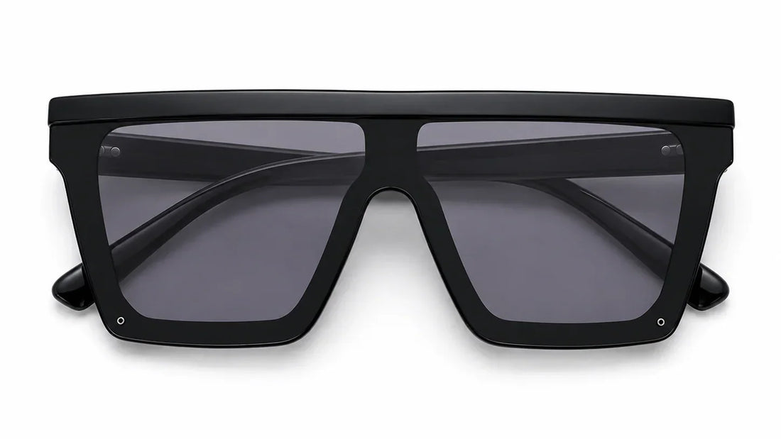 Stylish black oversized sunglasses with UV protection and polarization for women